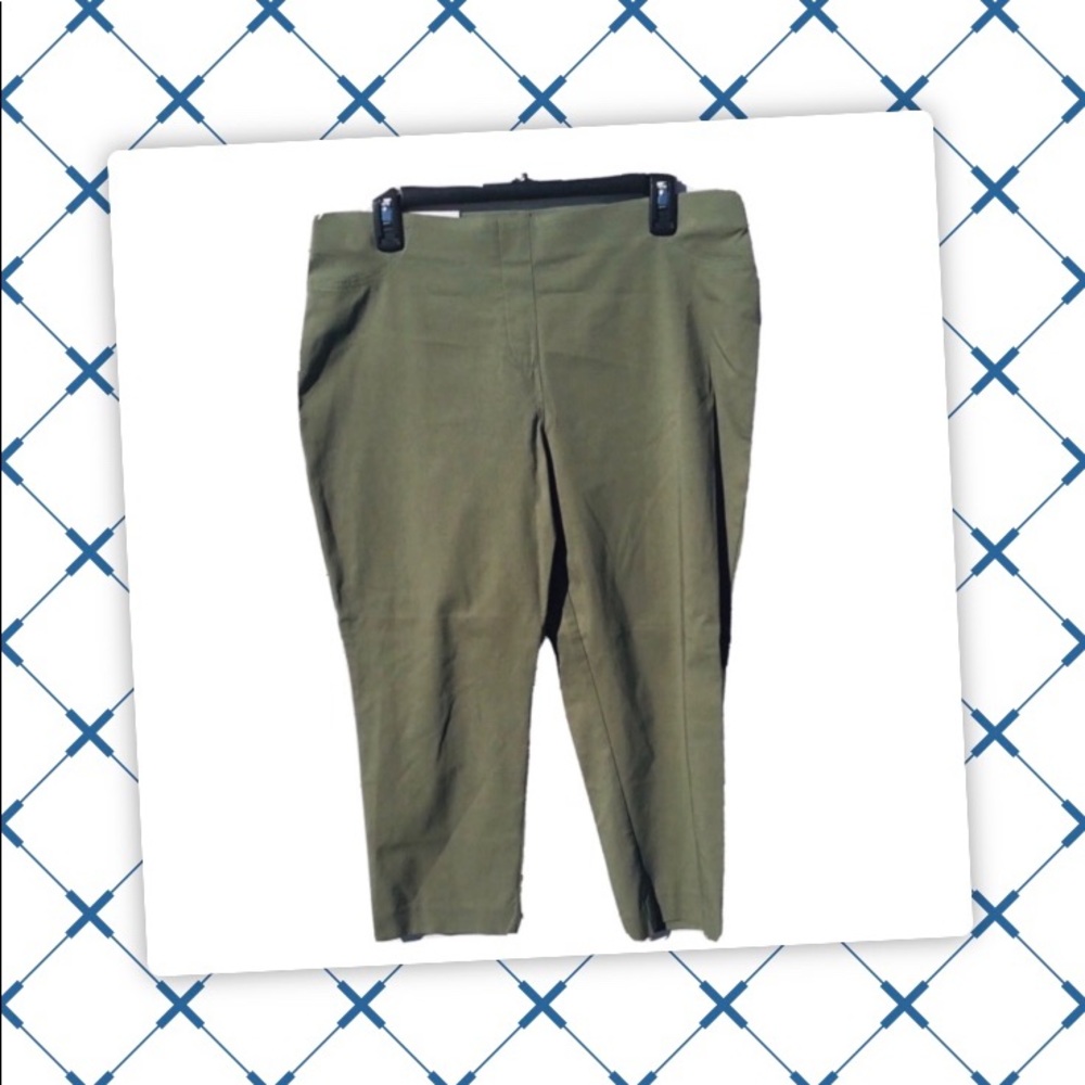 Style & Co Capris